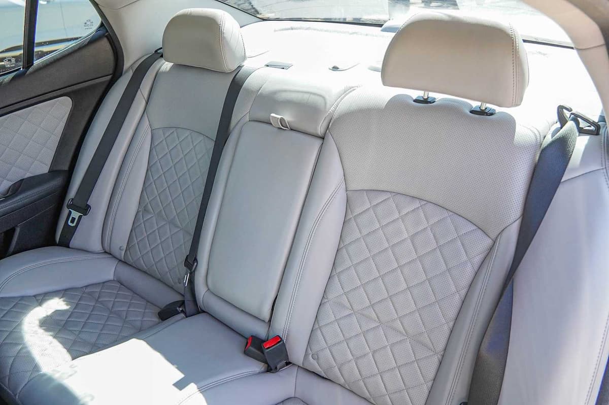 2015 Kia Optima - Image 30