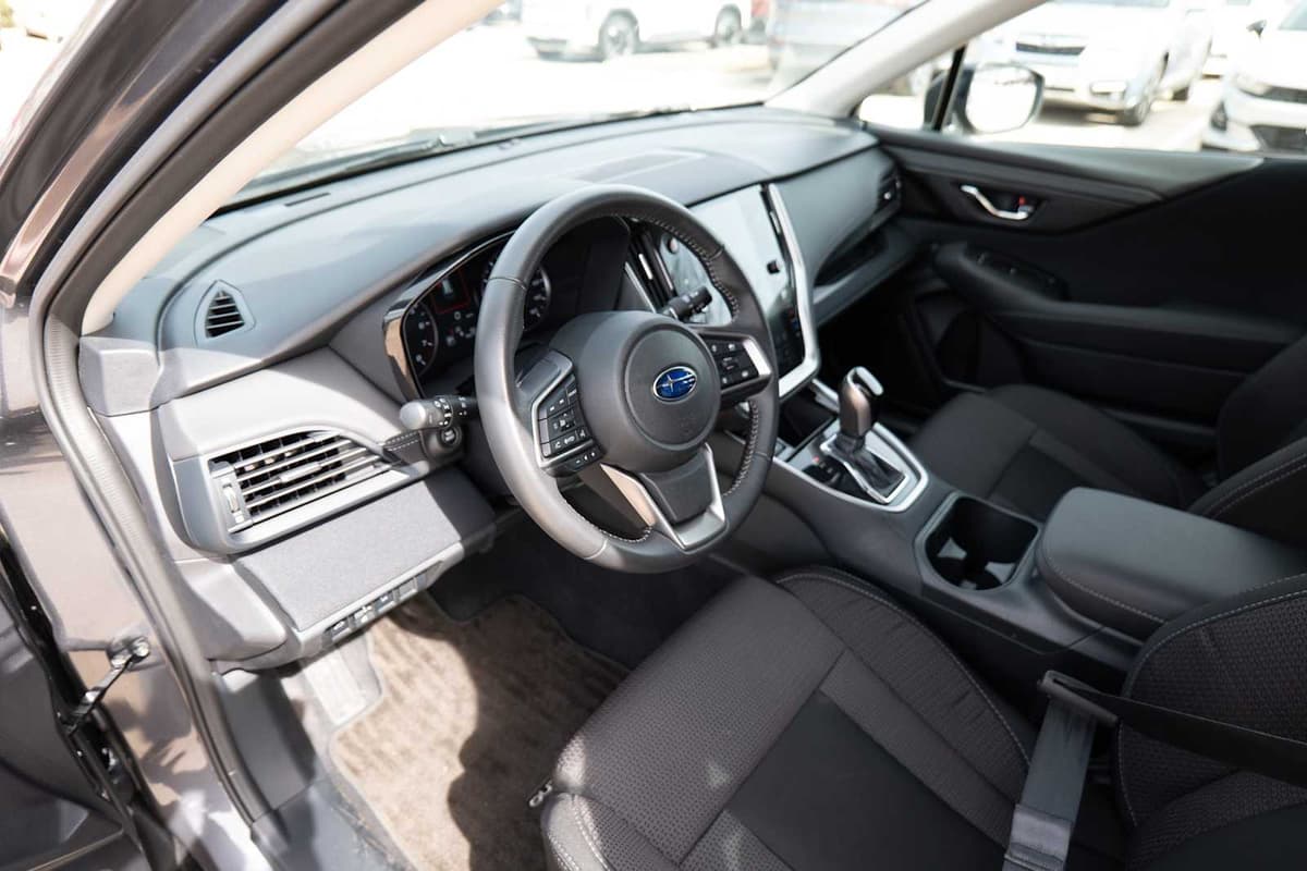 2025 Subaru Outback - Image 9