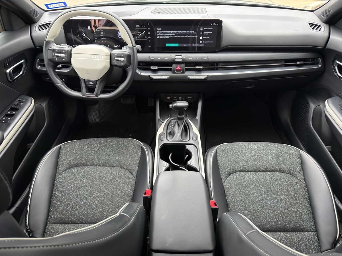 2025 Kia K4 - Image 19