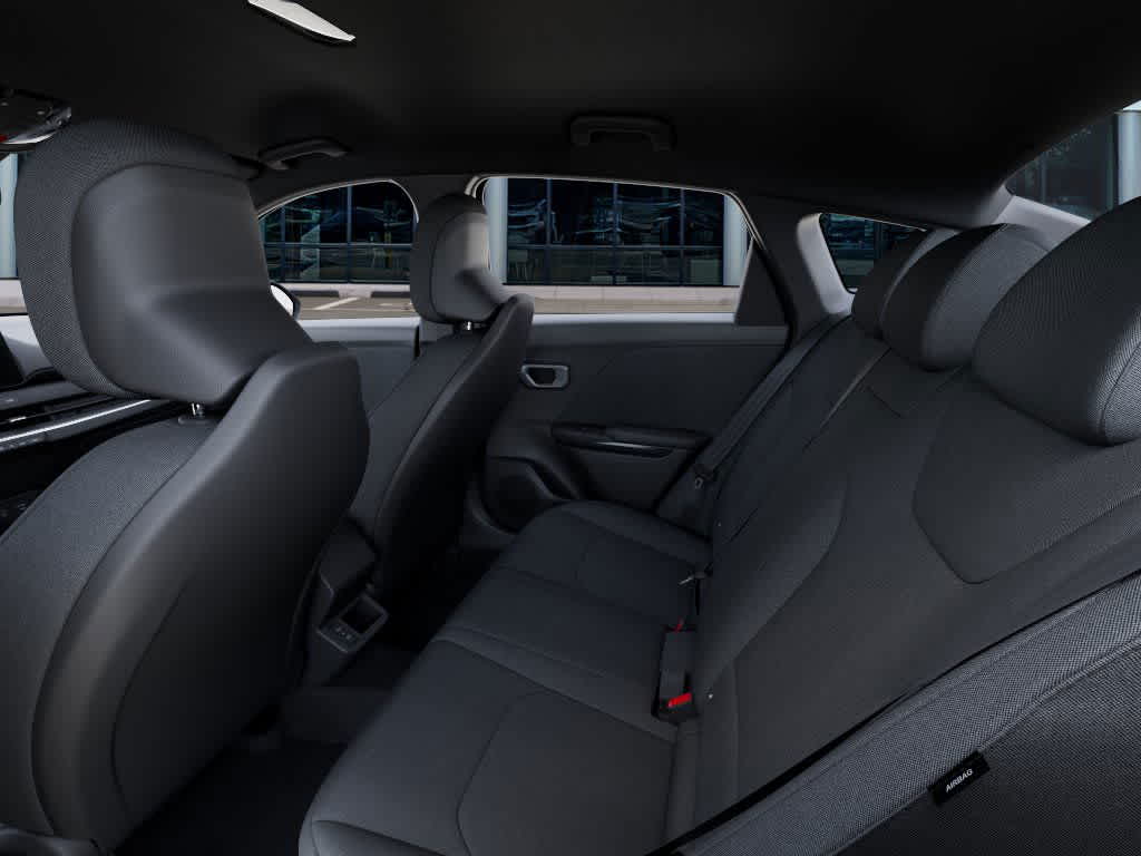 2026 Kia K4 - Image 18