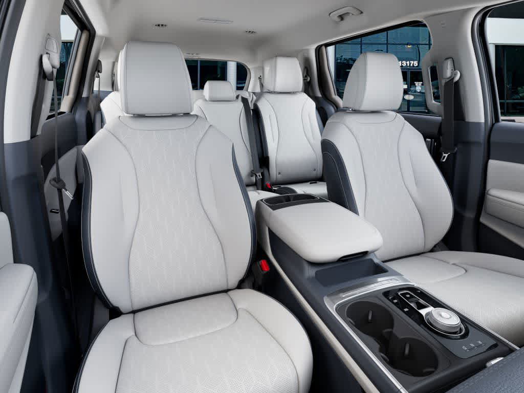 2026 Kia Carnival Hybrid - Image 15