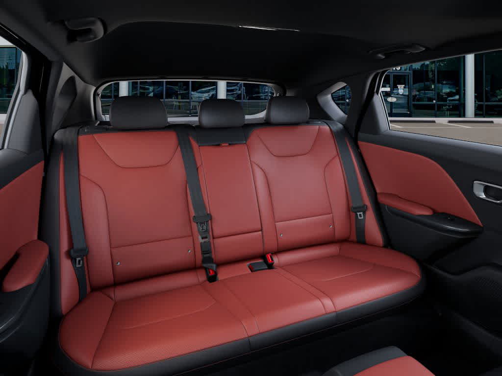 2026 Kia K4 - Image 16