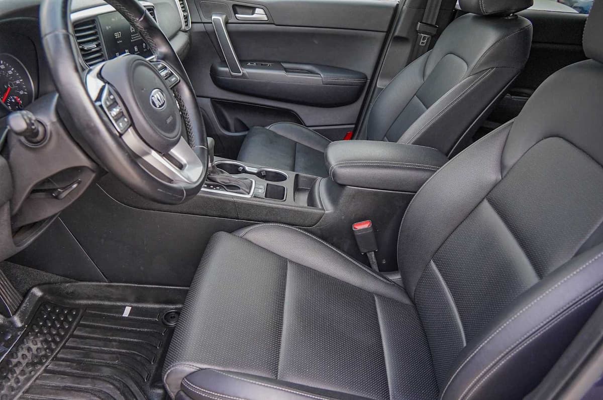 2021 Kia Sportage - Image 10