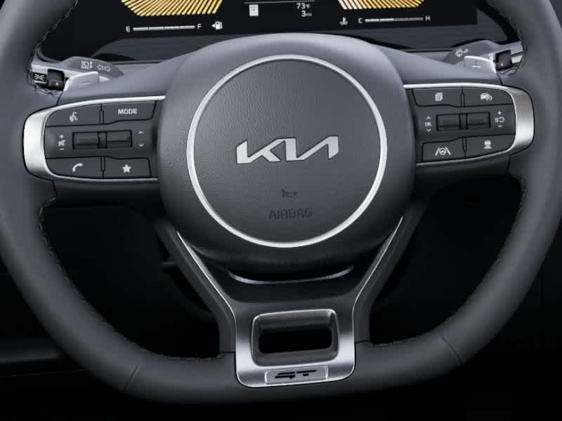 2026 Kia K5 - Image 22