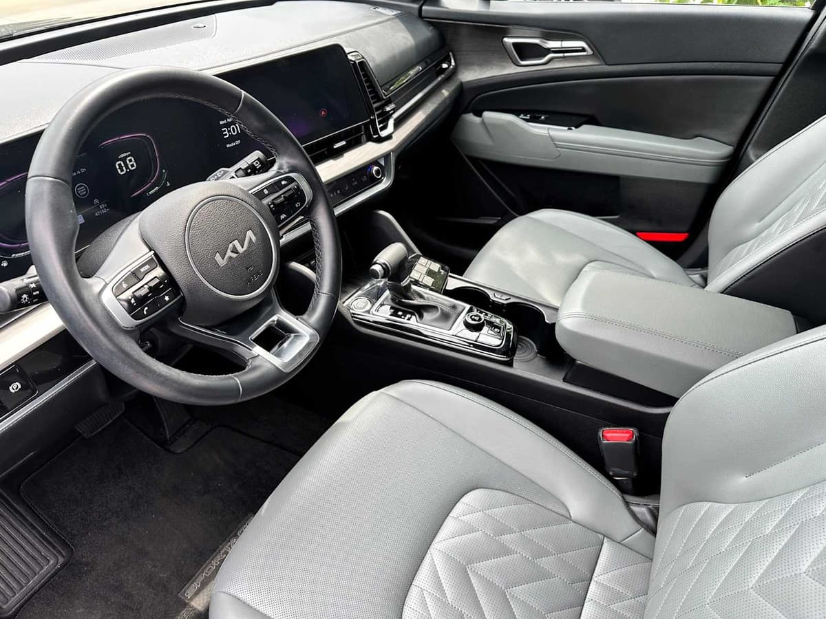 2023 Kia Sportage - Image 9