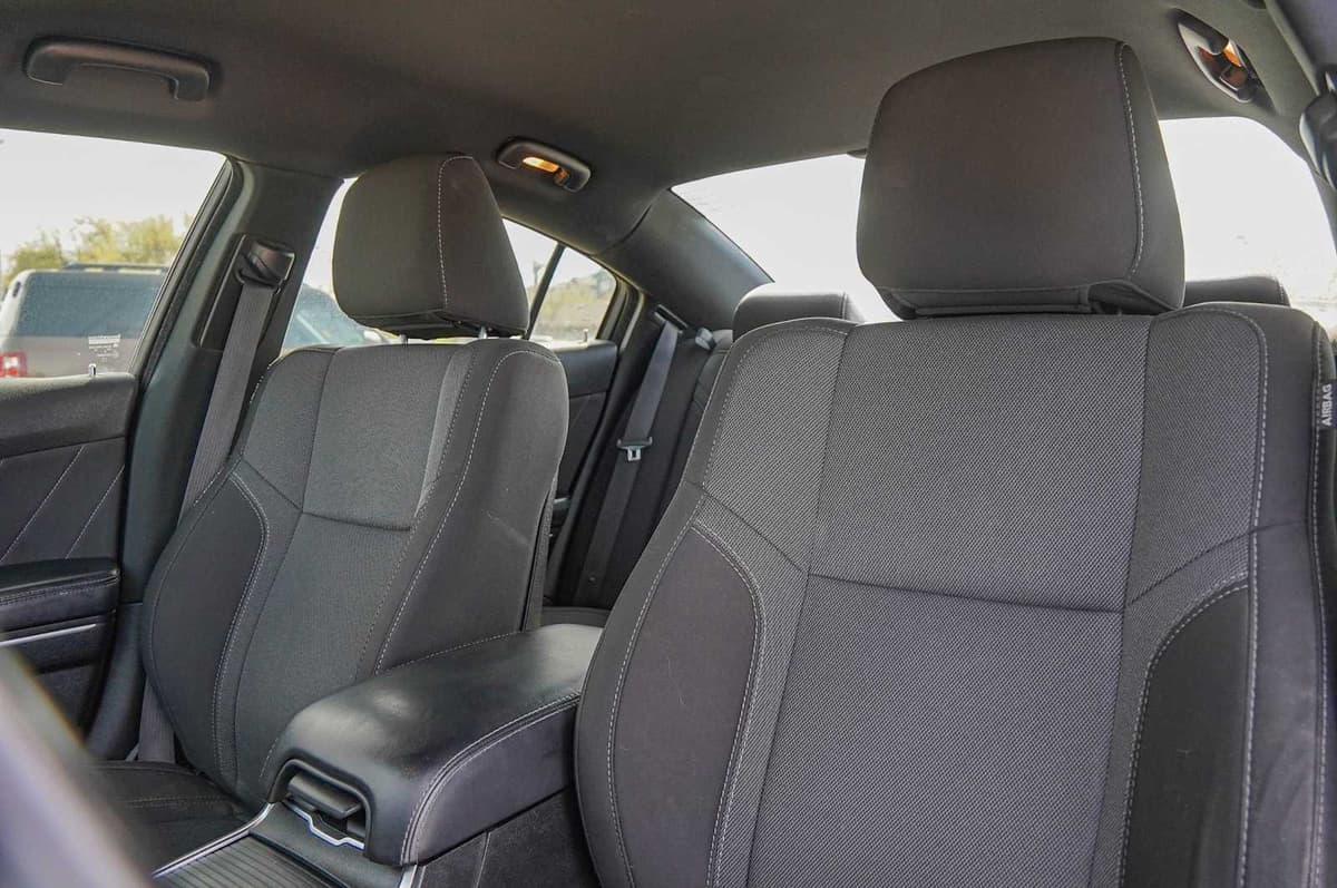 2019 Dodge Charger - Image 11