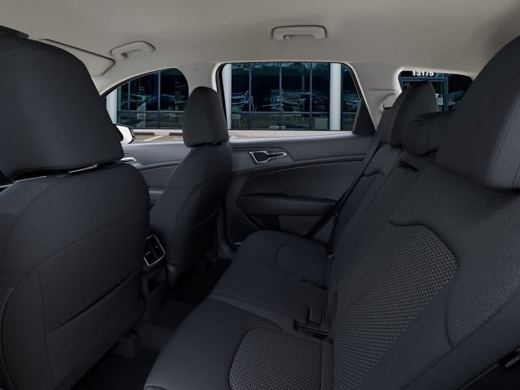 2026 Kia Sportage - Image 18