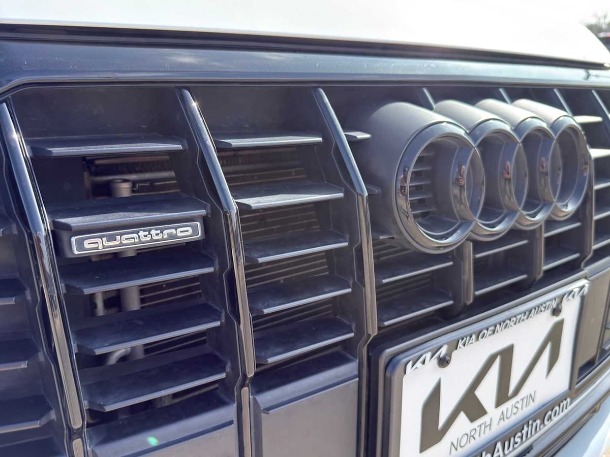 2022 Audi Q3 - Image 6