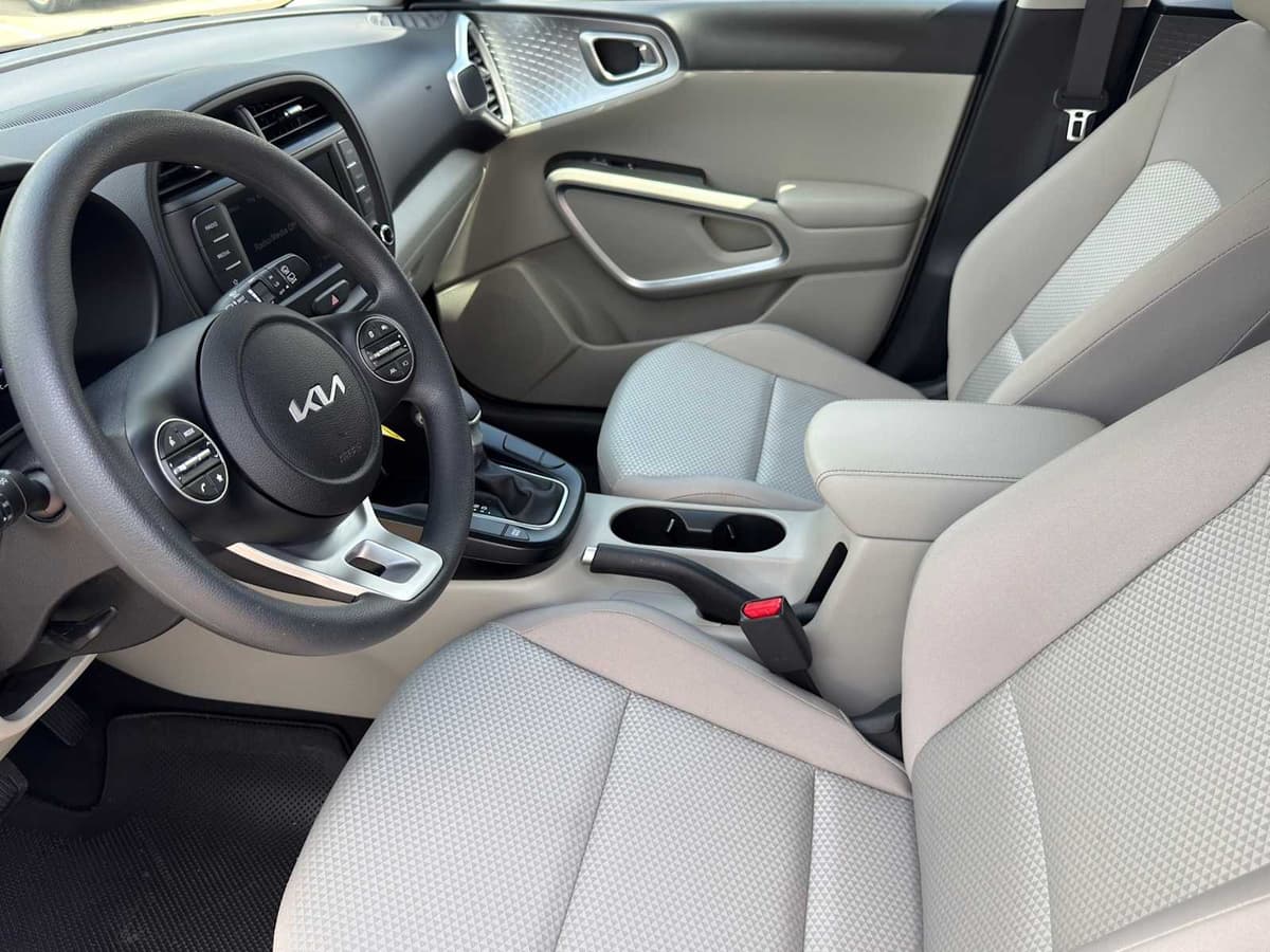 2025 Kia Soul - Image 9