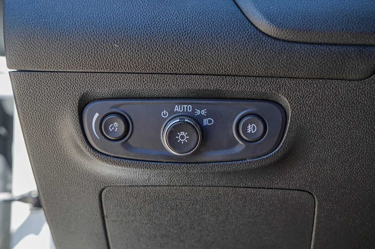 2020 Buick Encore GX - Image 21