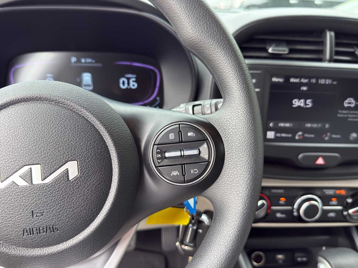 2025 Kia Soul - Image 15