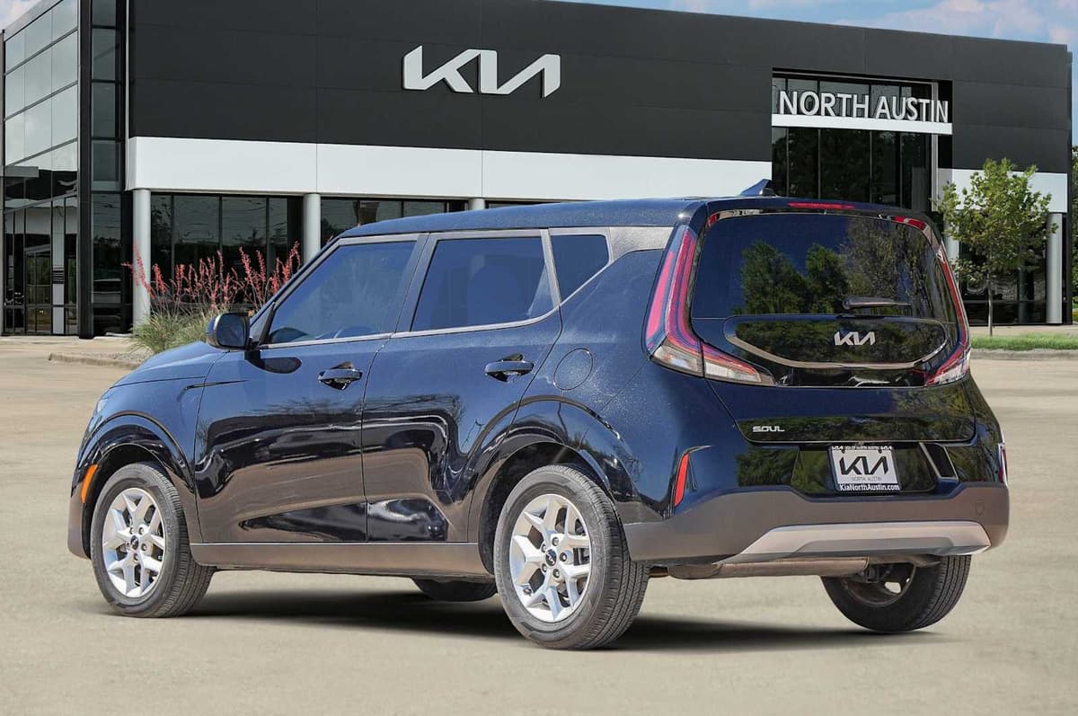 2023 Kia Soul - Image 5