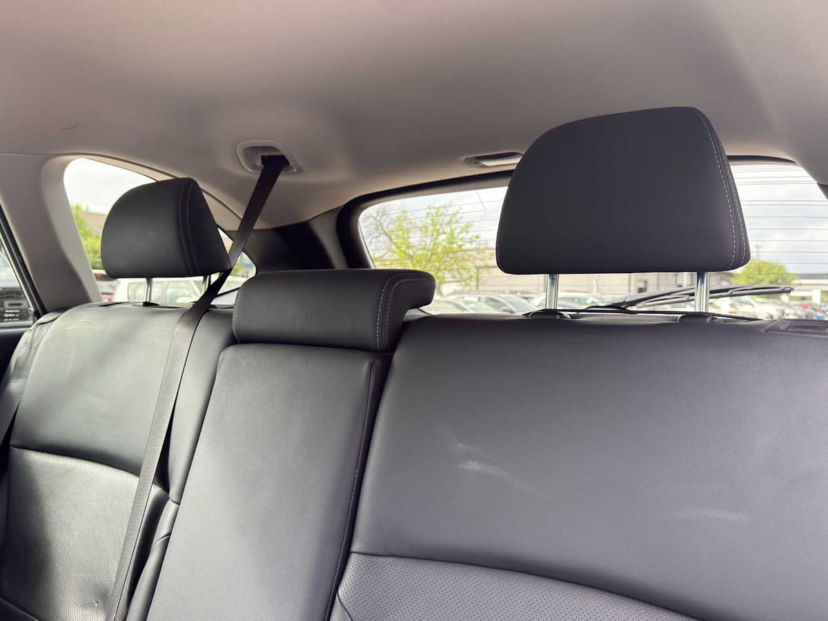 2019 Subaru Outback - Image 30