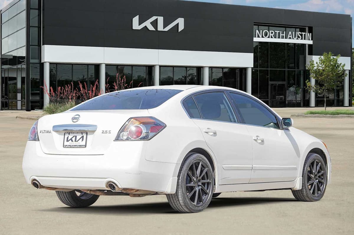 2012 Nissan Altima - Image 6