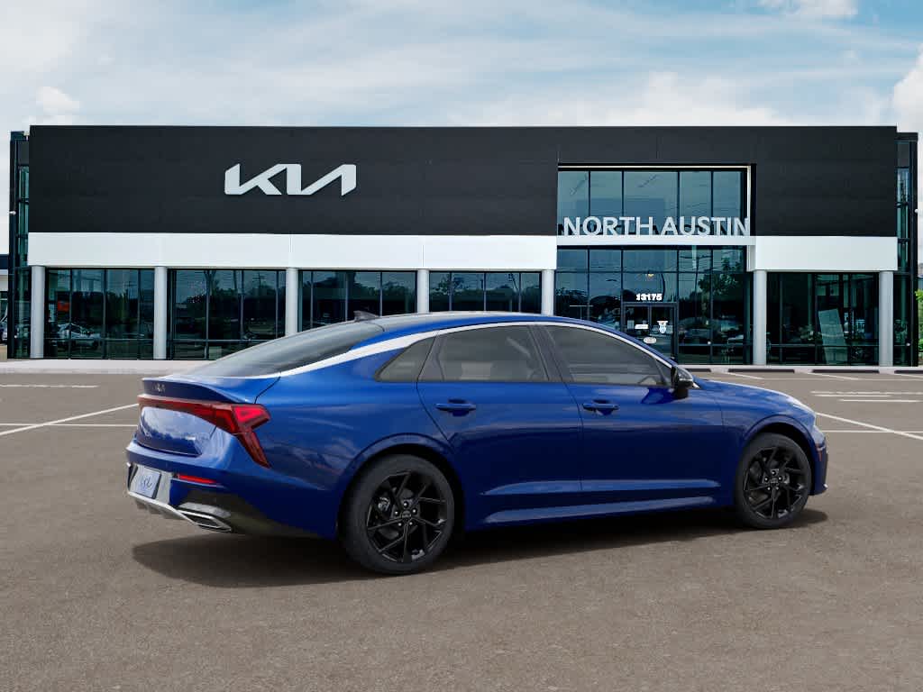 2026 Kia K5 - Image 6