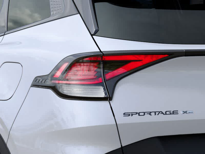 2025 Kia Sportage - Image 11