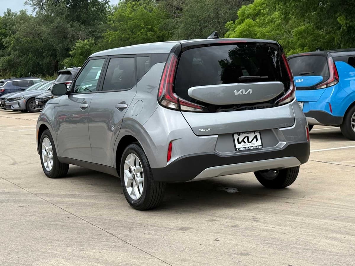 2025 Kia Soul - Image 5