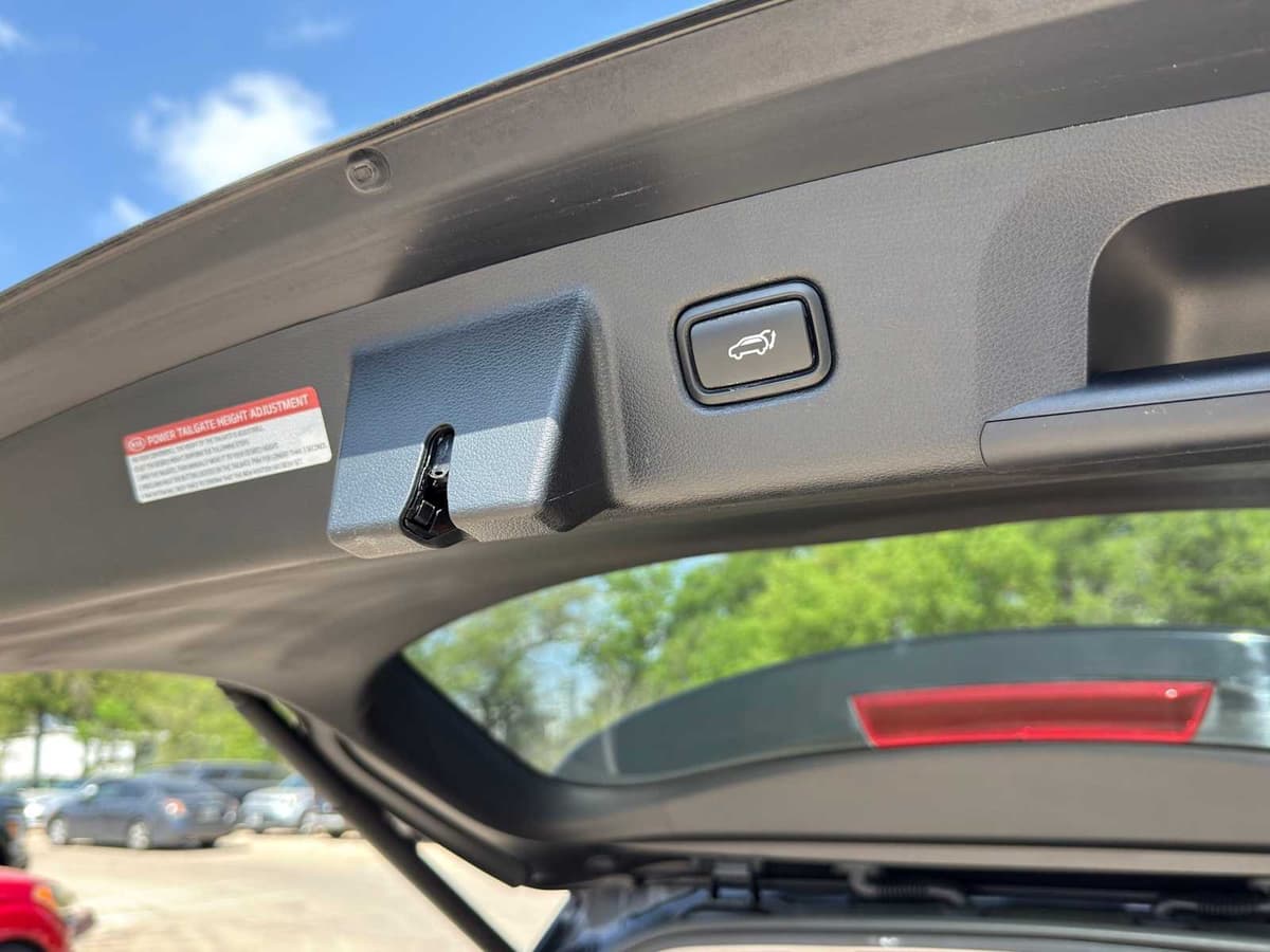 2020 Kia Telluride - Image 9