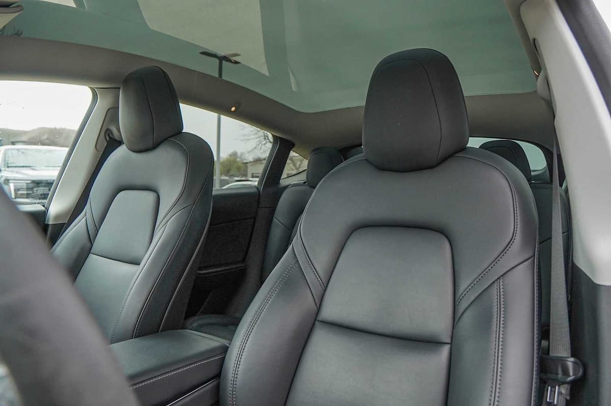 2021 Tesla Model Y - Image 11