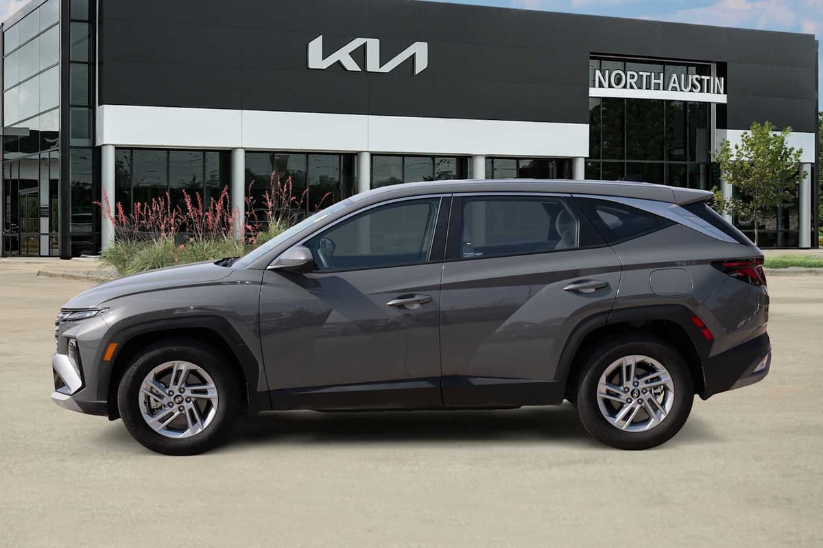 2025 Hyundai Tucson - Image 4
