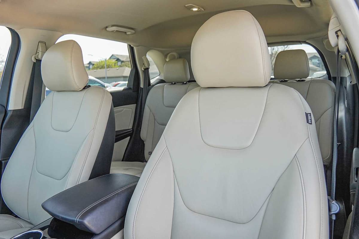 2018 Ford Edge - Image 11