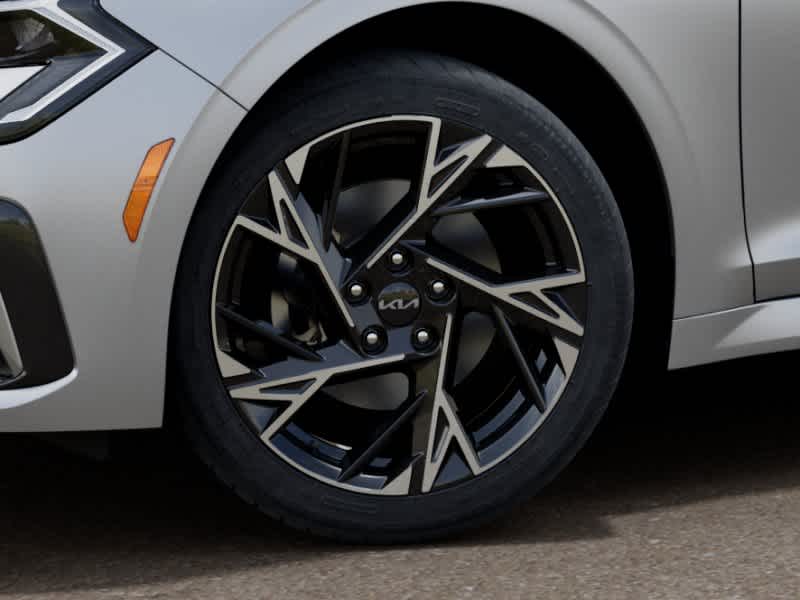 2026 Kia K5 - Image 9