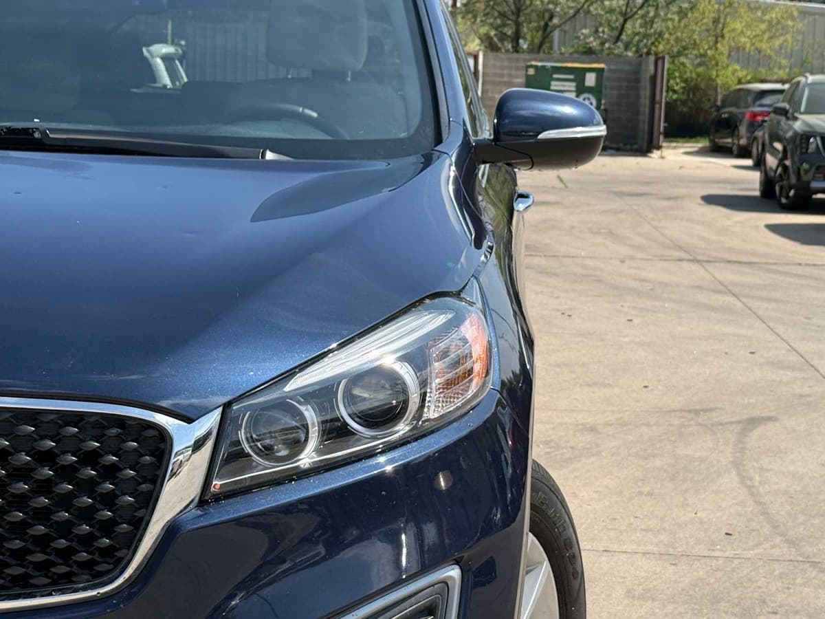 2017 Kia Sorento - Image 3