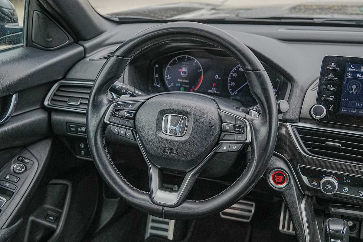2021 Honda Accord - Image 27