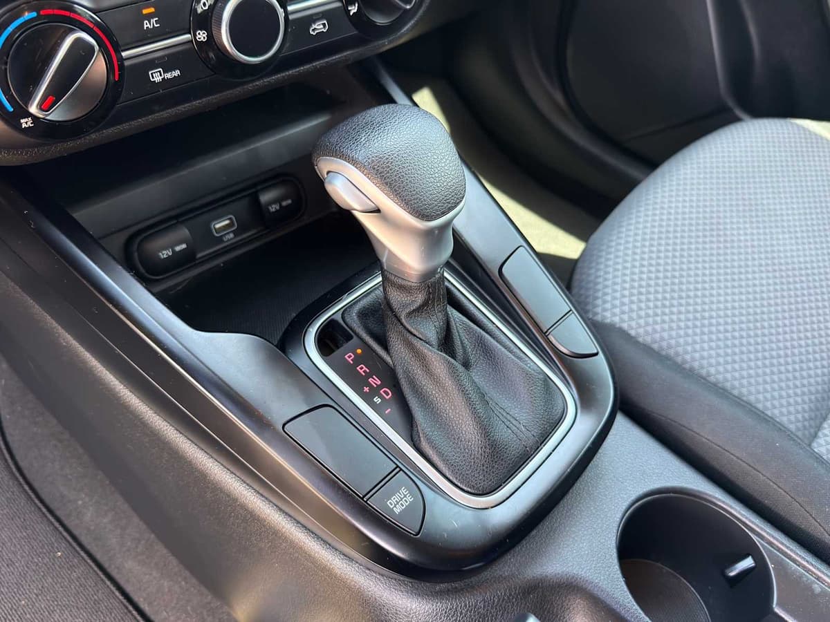 2021 Kia Soul - Image 11