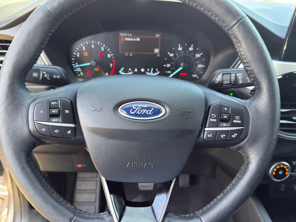 2020 Ford Escape - Image 15