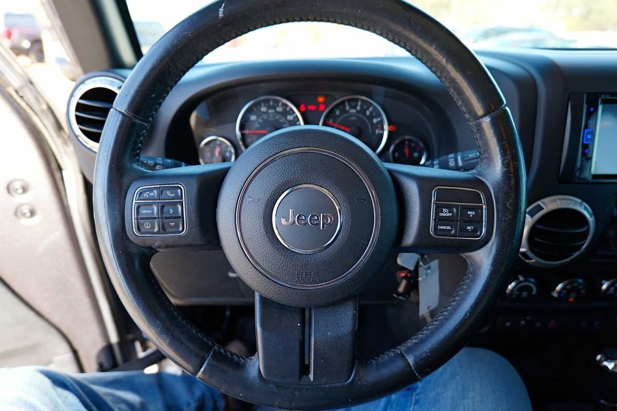 2016 Jeep Wrangler JK Unlimited - Image 12