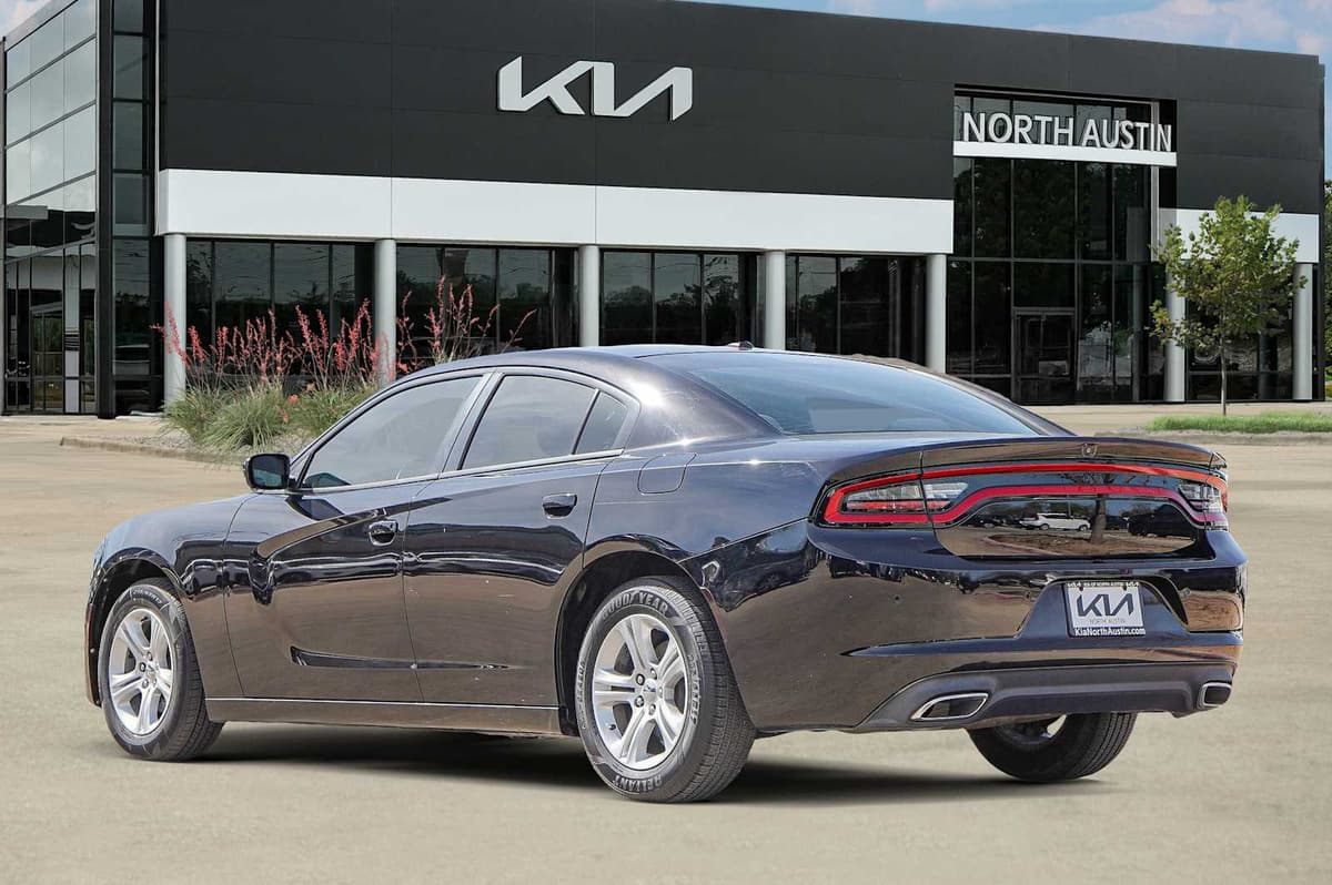 2019 Dodge Charger - Image 5