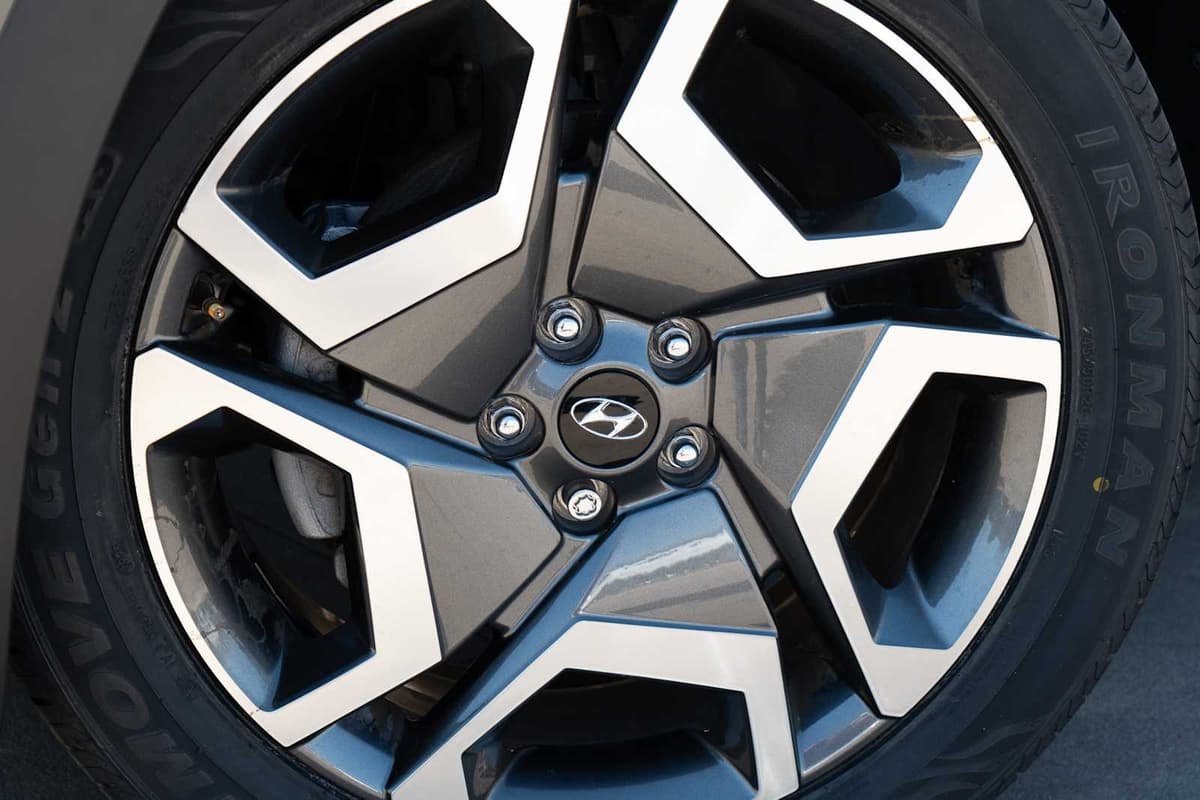 2023 Hyundai Palisade - Image 2