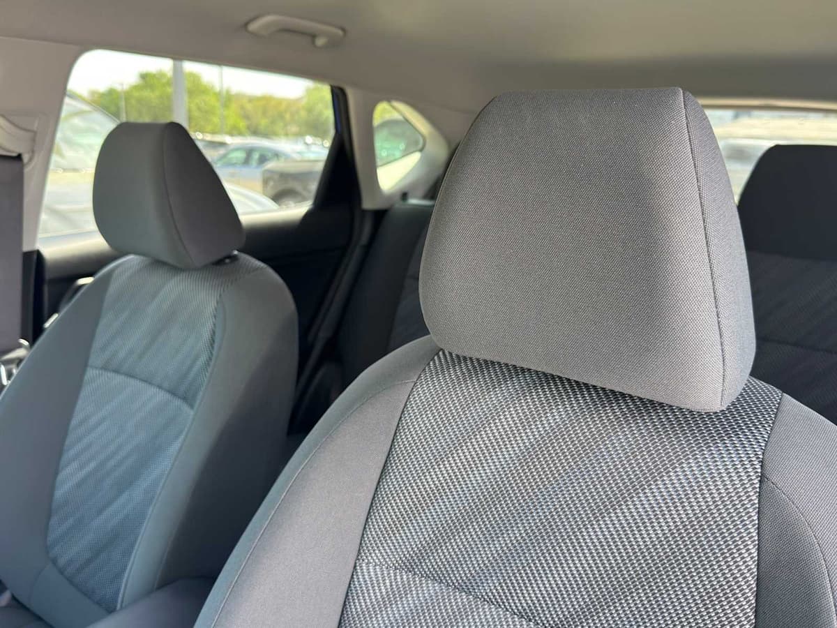 2023 Kia Seltos - Image 13