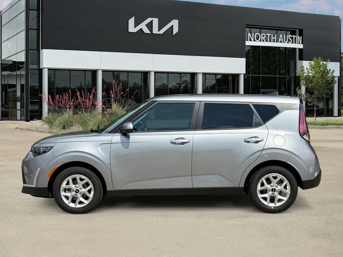 2025 Kia Soul - Image 4