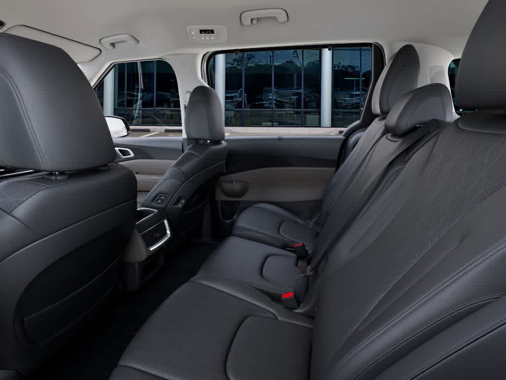 2026 Kia Carnival - Image 18