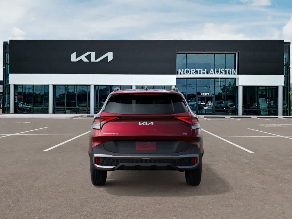 2025 Kia Sportage Plug-In Hybrid - Image 5