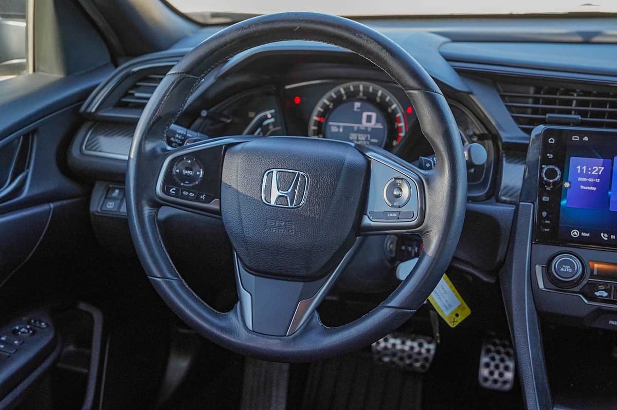 2018 Honda Civic - Image 25