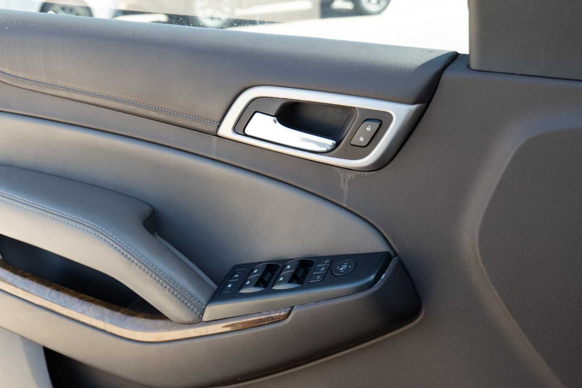 2015 GMC Yukon - Image 21