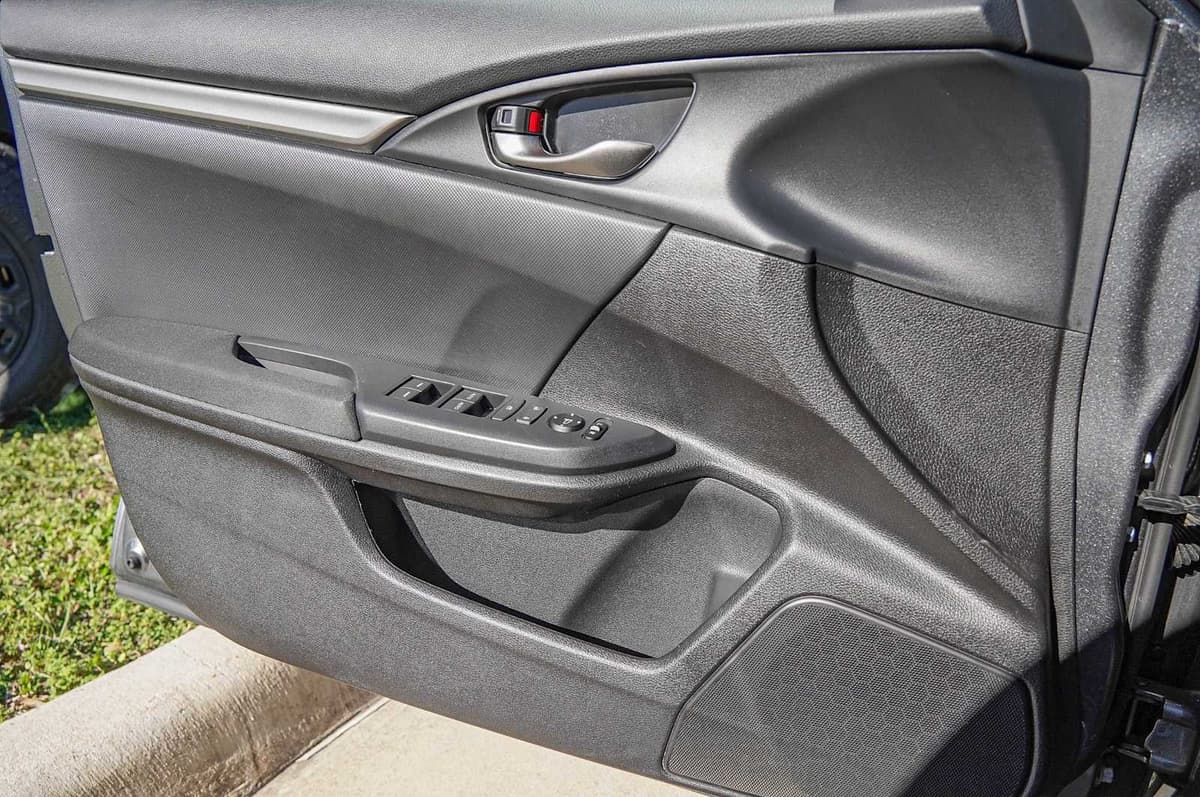 2018 Honda Civic - Image 22