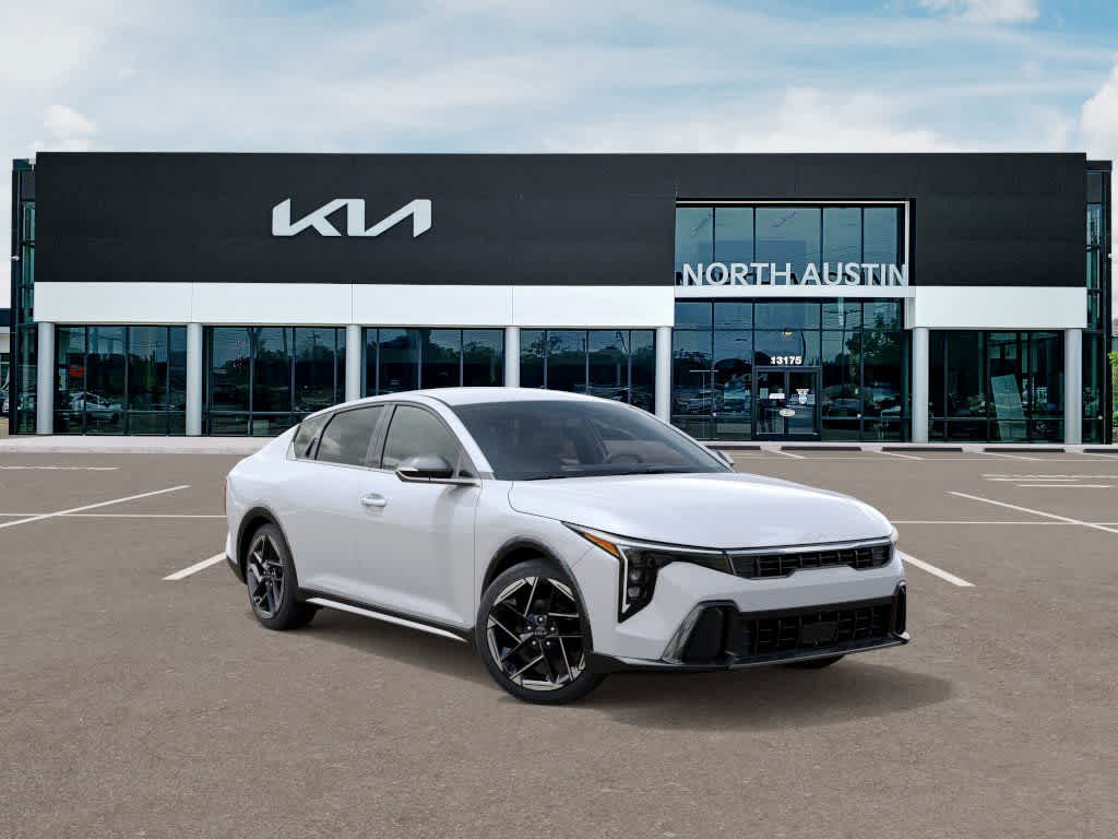 2026 Kia K4 - Image 8
