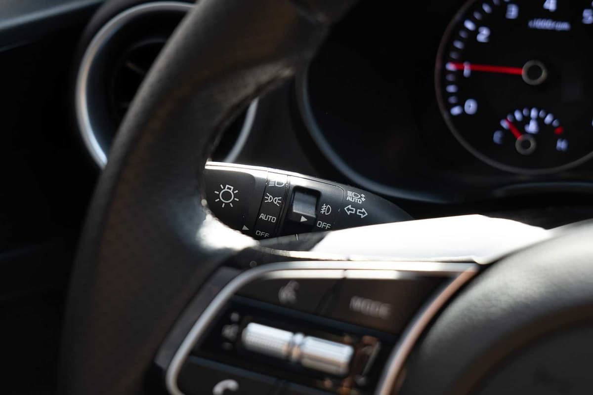 2024 Kia Forte - Image 18