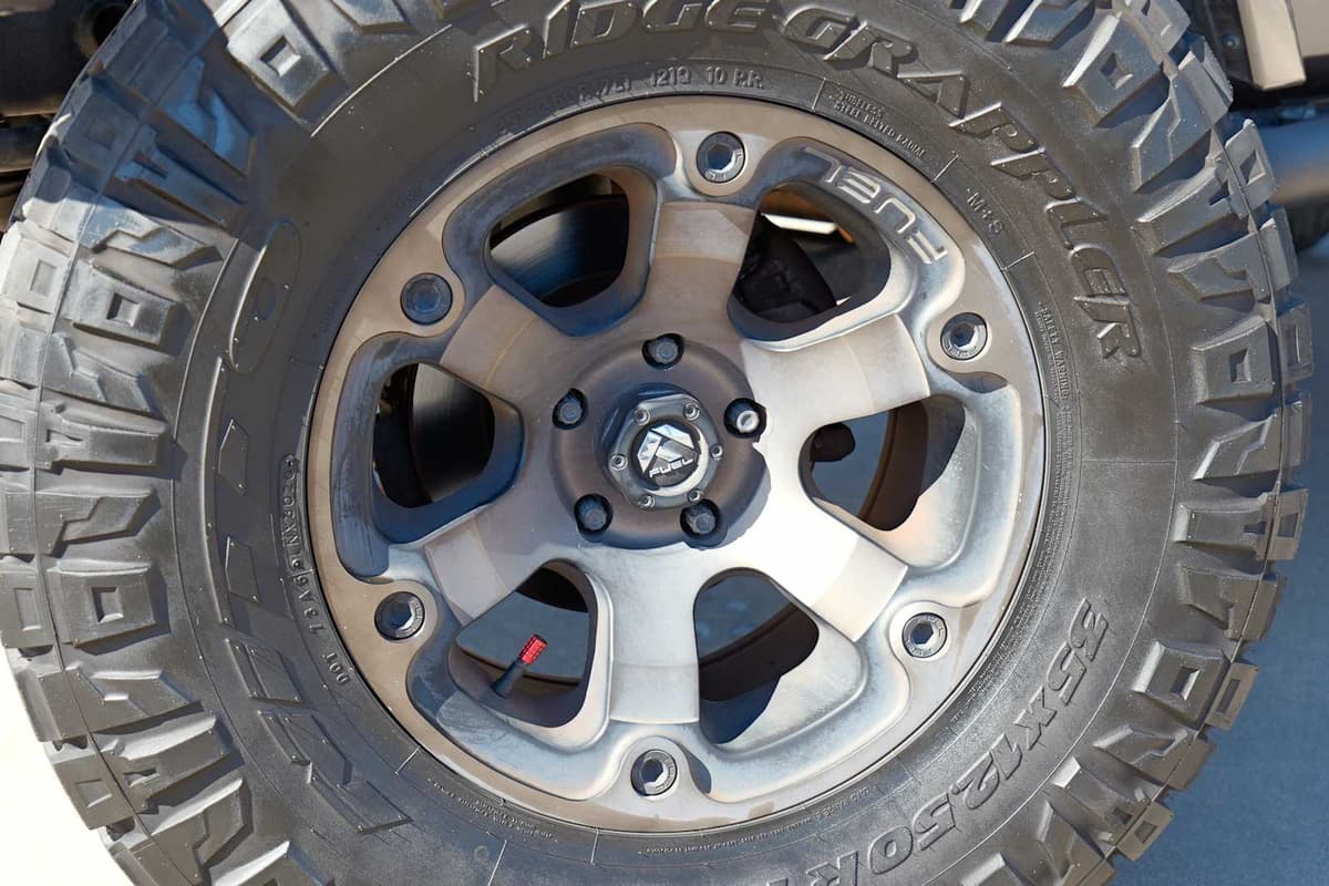 2016 Jeep Wrangler JK Unlimited - Image 2