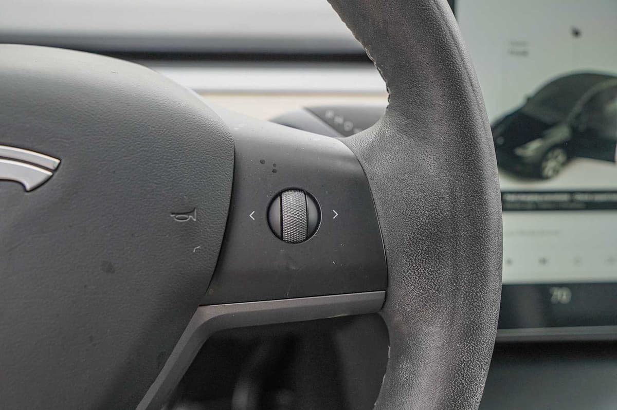 2021 Tesla Model Y - Image 14