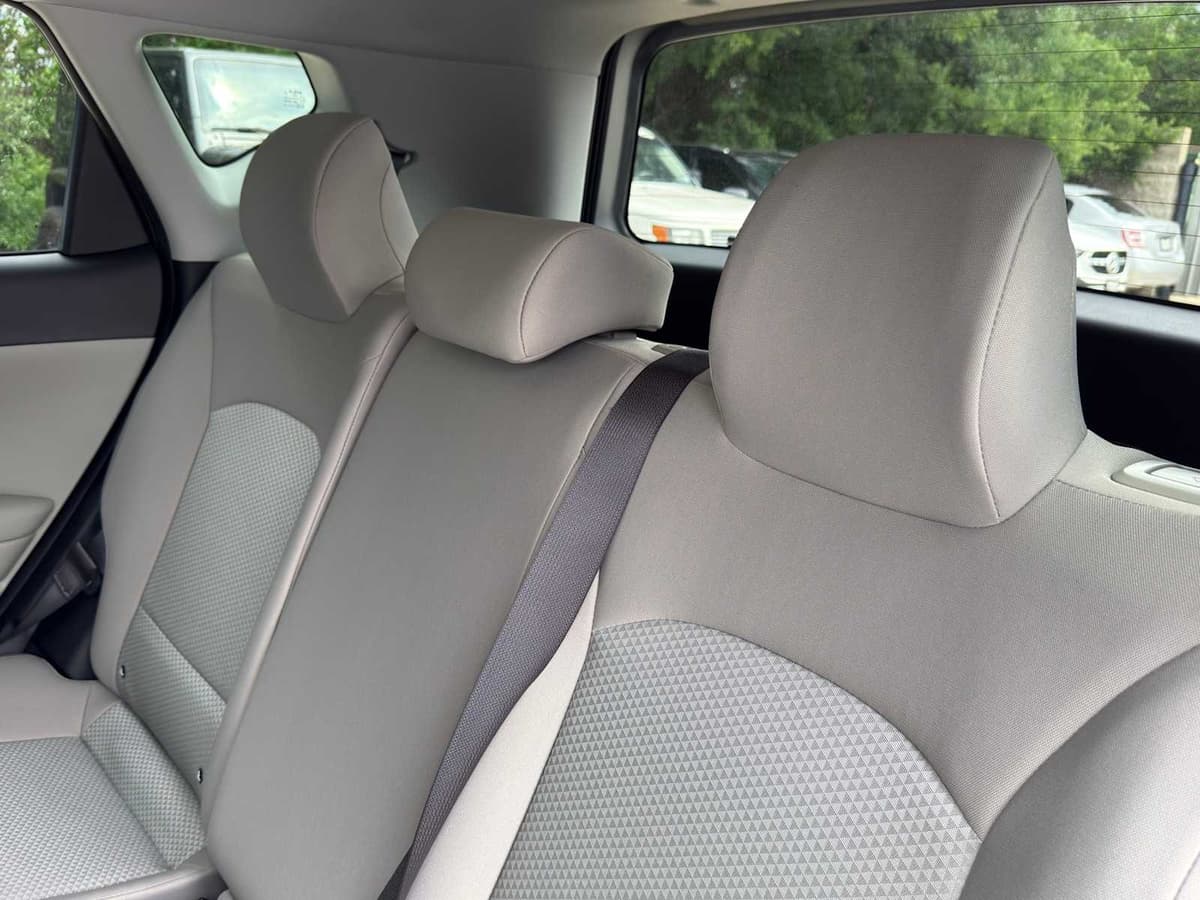 2025 Kia Soul - Image 22