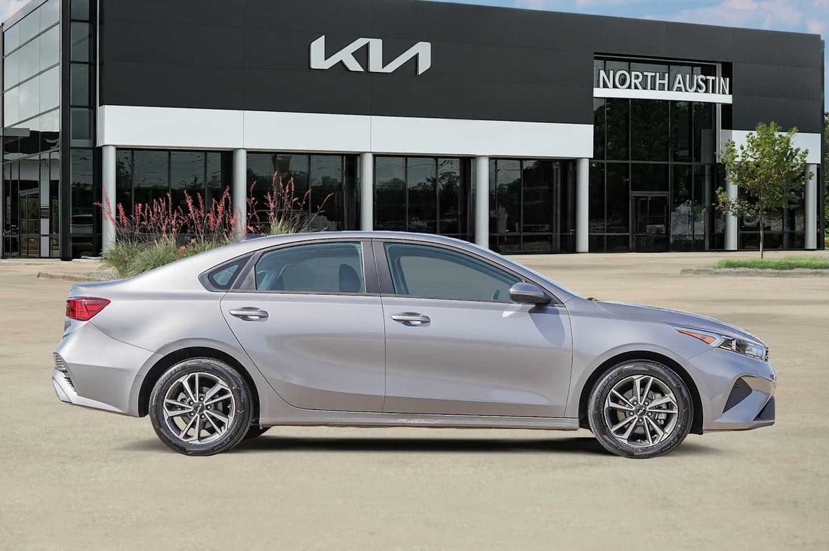 2024 Kia Forte - Image 7