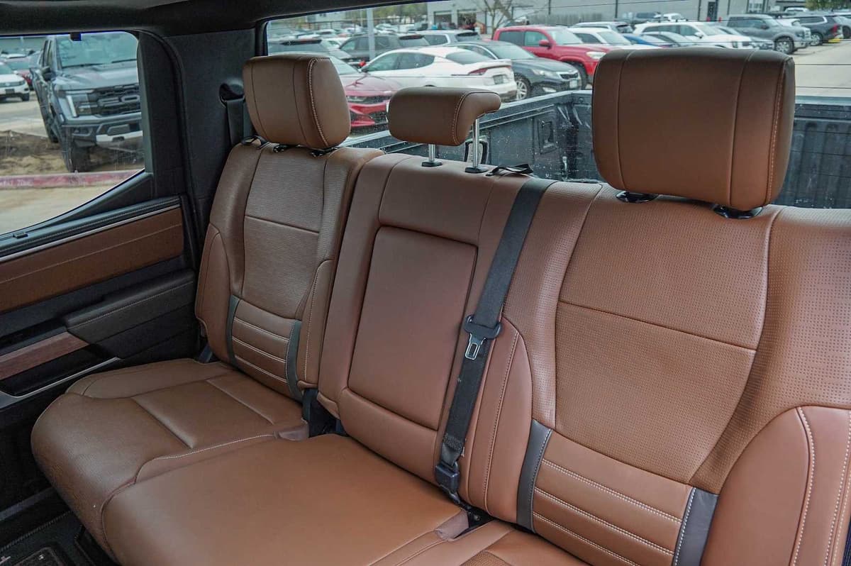 2023 Toyota Tundra - Image 30