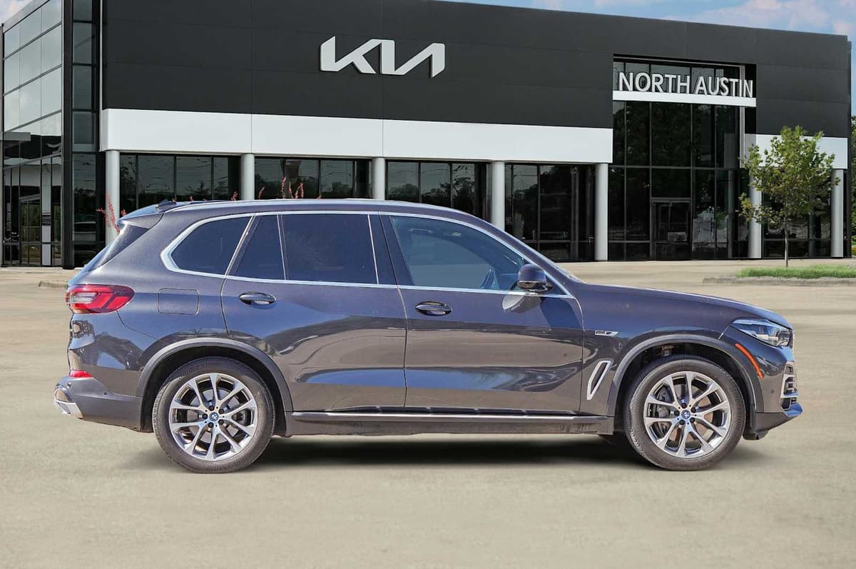 2023 BMW X5 PHEV - Image 8