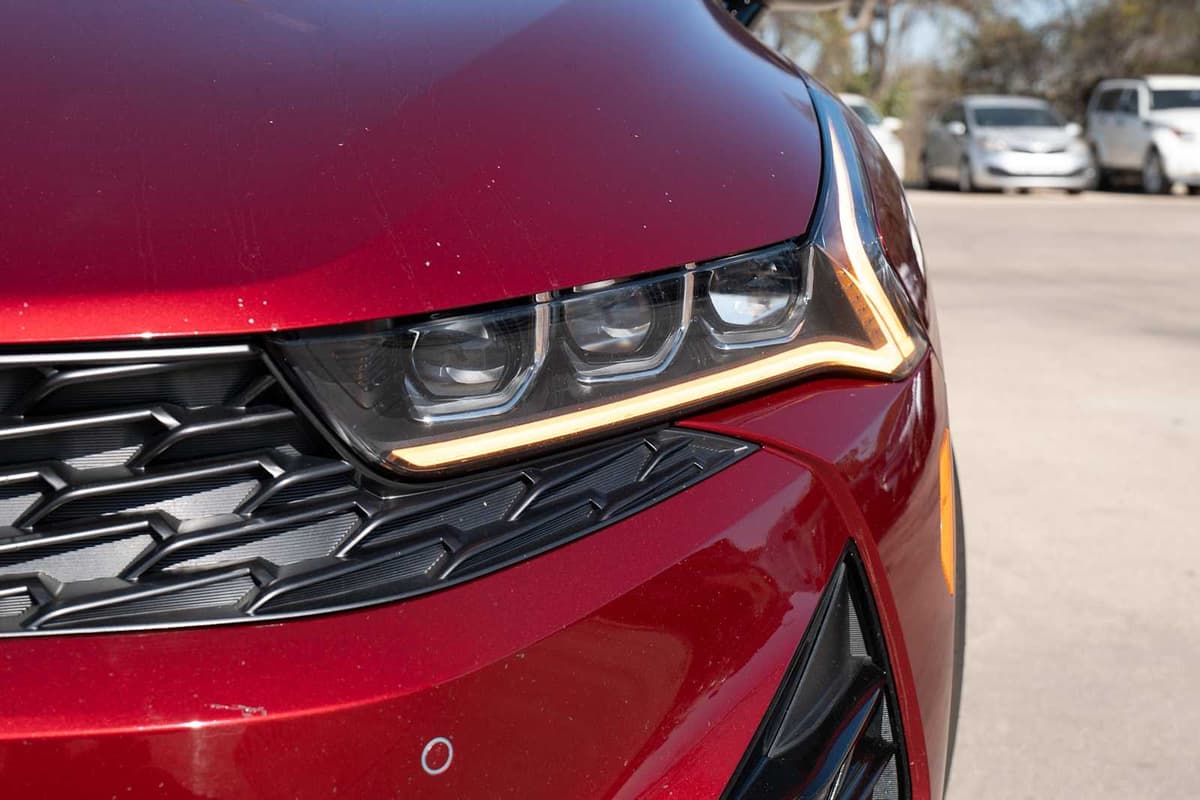 2023 Kia K5 - Image 3