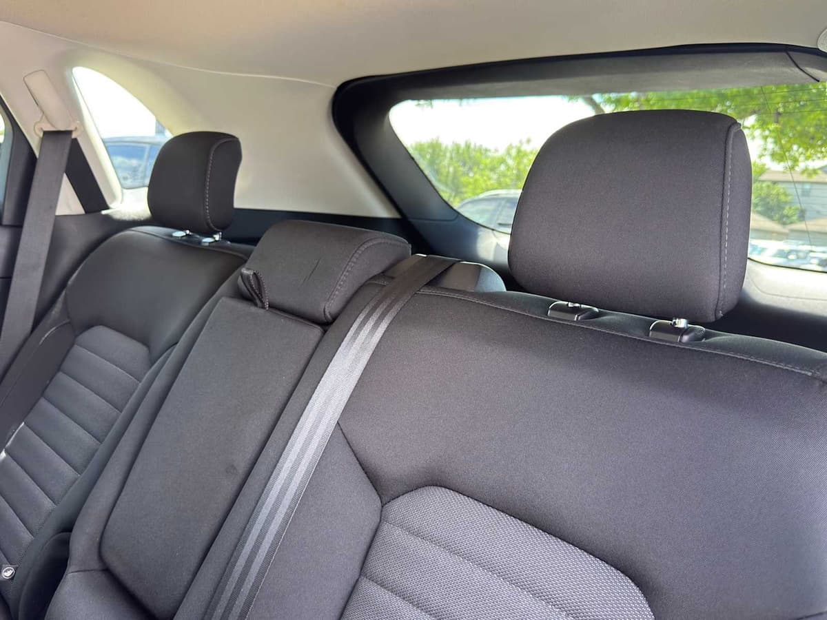 2022 Ford Edge - Image 25